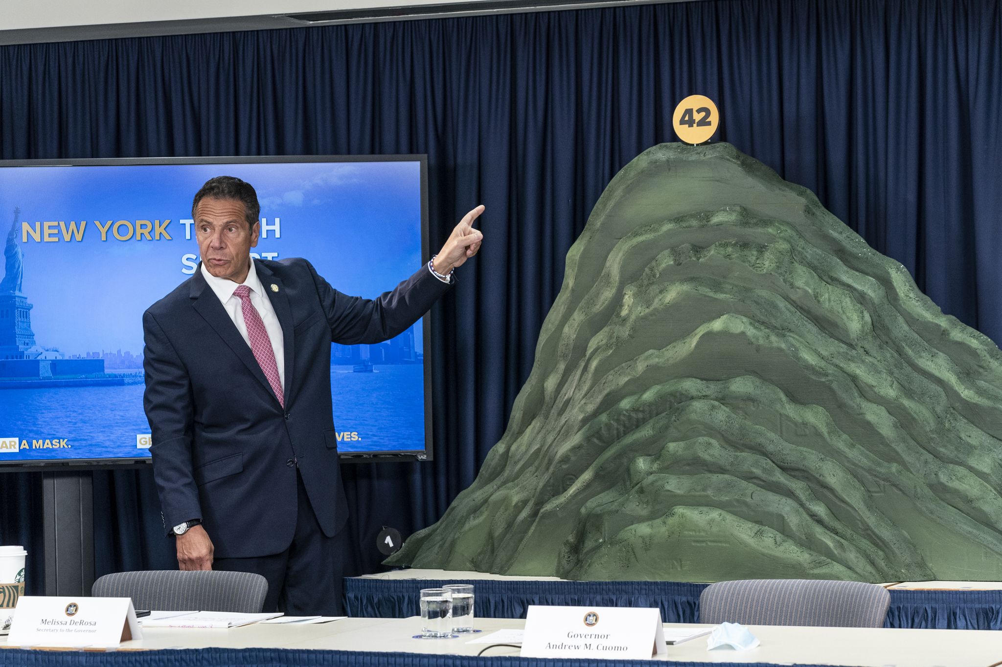 Gov. Andrew Cuomo Depicts COVID Cases With Mountain Of Corpses From NY Nursing Homes